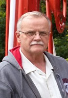 Robert S Close Jr